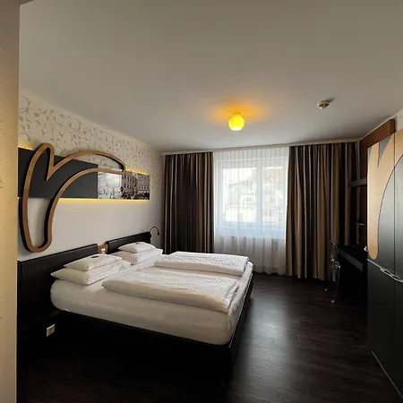 H+ Ried 4* Ried im Innkreis
